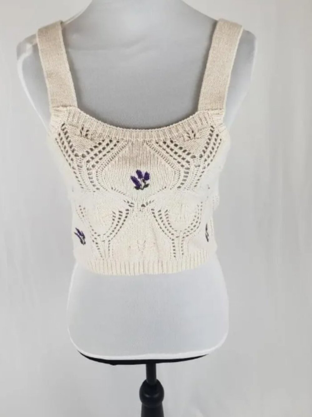 NEW - Pink Rose Knit Cropped Top - M